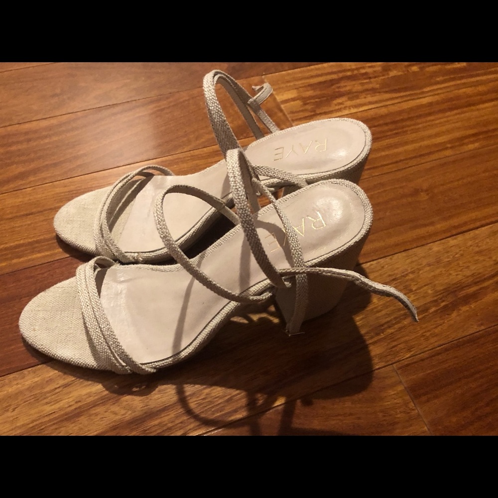 Raye Sandal size 6.5
